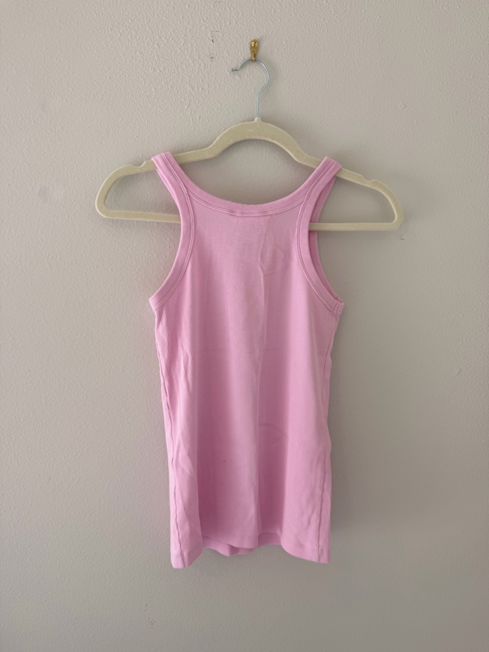 Pink Ribbed Tank Top - Picture 2 of 3